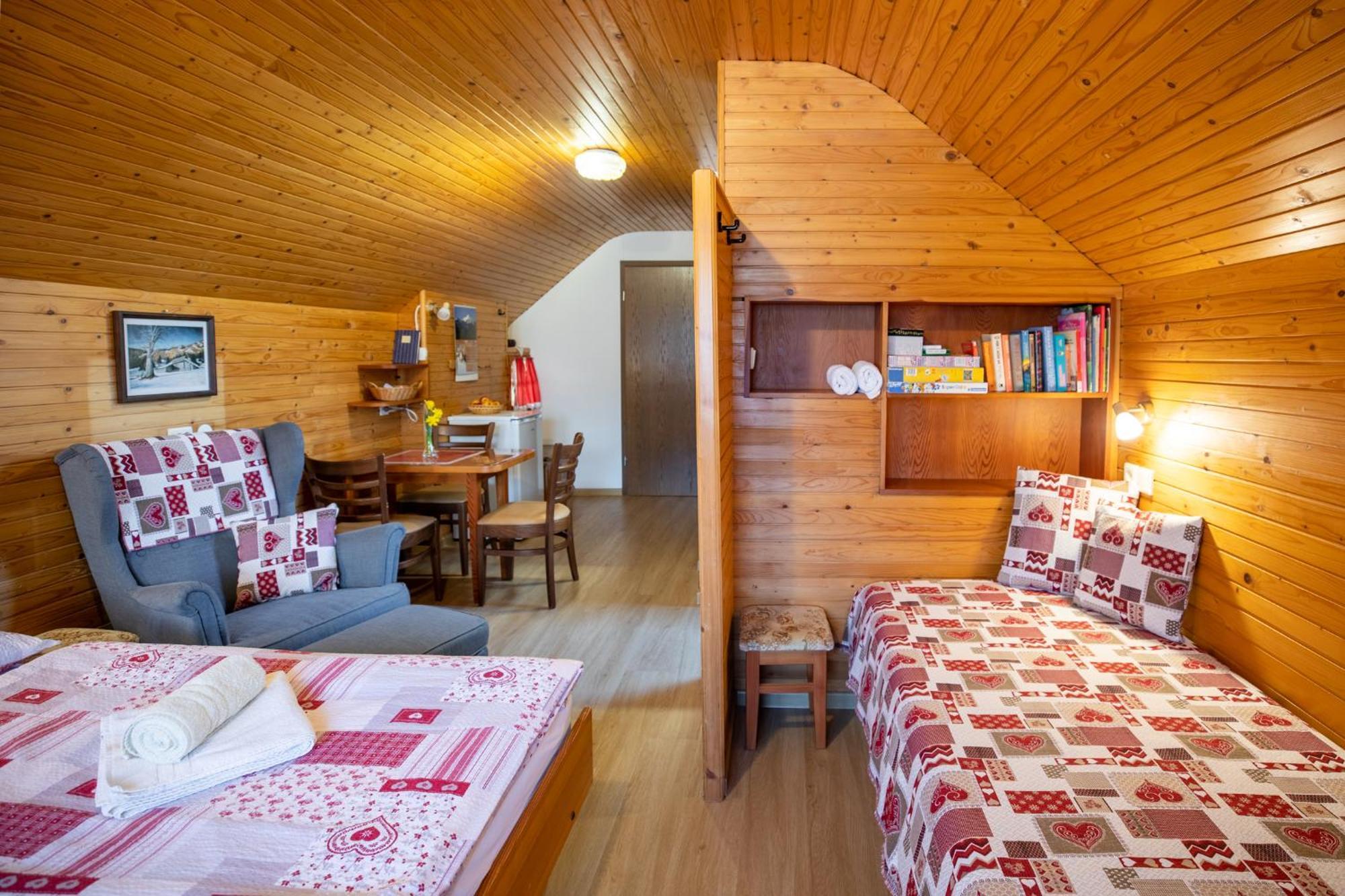 Apartmaji Prezelj 博希尼 外观 照片