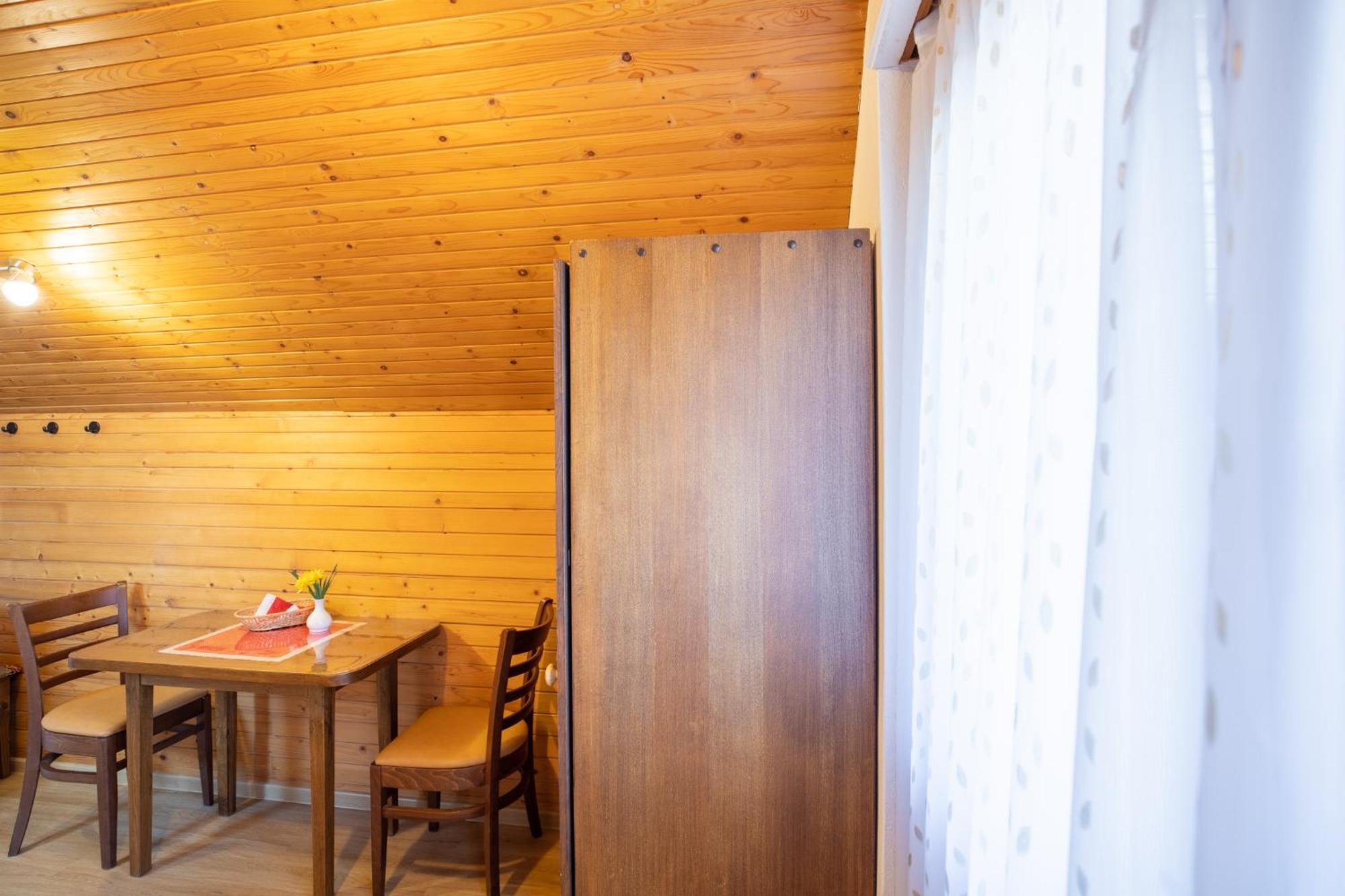 Apartmaji Prezelj 博希尼 外观 照片
