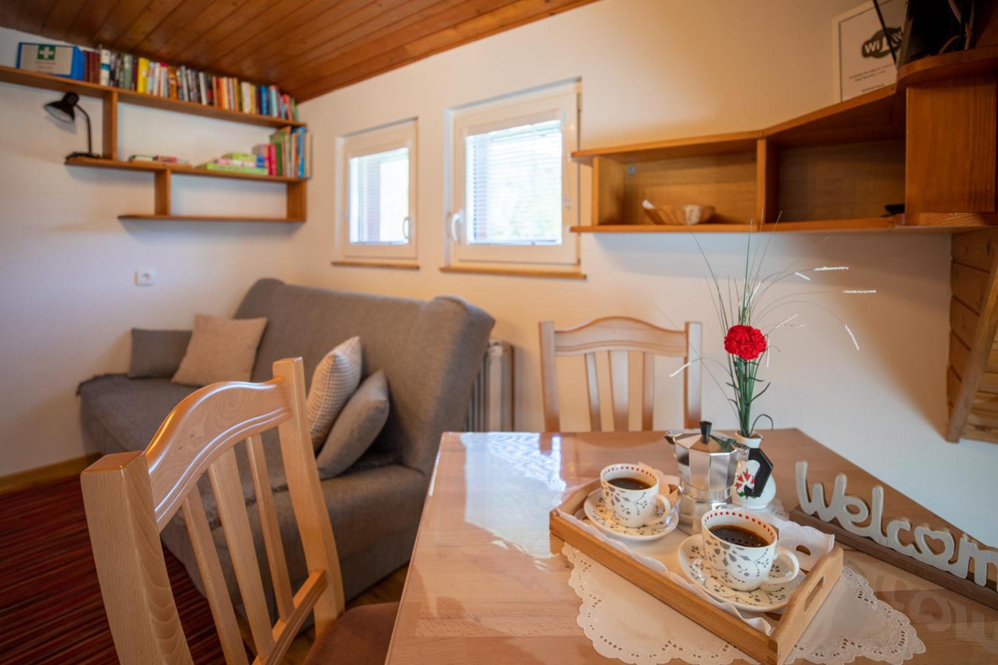 Apartmaji Prezelj 博希尼 外观 照片